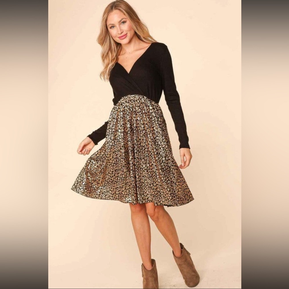 Hacci Rib Pleated Gold Foil Leopard Twofer Midi Dress, Small. BEAUTIFUL dress! - Picture 2 of 7